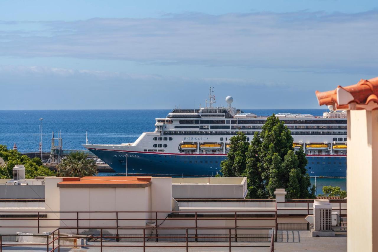 Faa Belas Artes By An Island Apart Funchal  Exterior photo